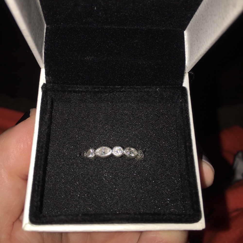 Pandora Ring size 7